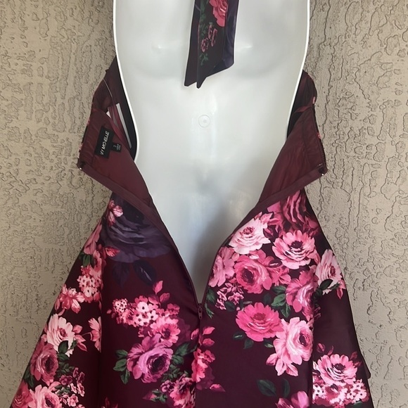 My‎ Michelle High Halter Neck Floral Print Fit & Flare Formal Mini Dress NWT - Picture 5 of 10